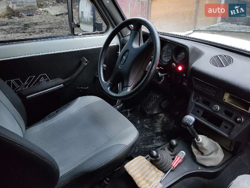 Універсал ВАЗ / Lada 2121 Нива 1986 в Рахові