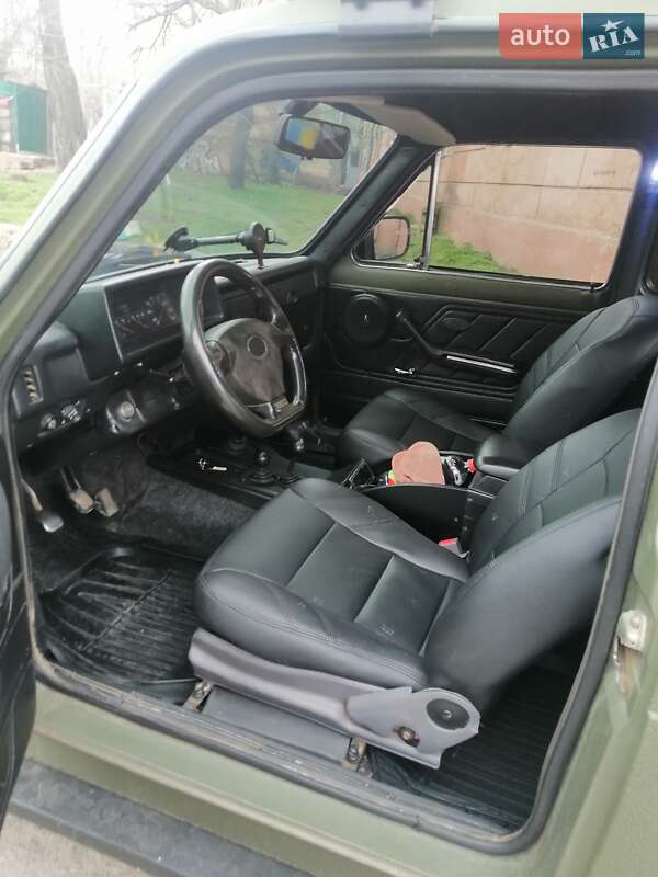 Седан ВАЗ / Lada 2121 Нива 1982 в Одессе фото 2 Седан ВАЗ / Lada 2121 Нива 1982 в Одессе