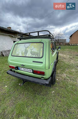 Хэтчбек ВАЗ / Lada 2121 Нива 1987 в Мостиске