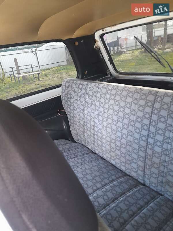 Внедорожник / Кроссовер ВАЗ / Lada 2121 Нива 1994 в Черновцах