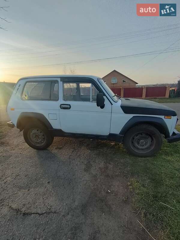 Внедорожник / Кроссовер ВАЗ / Lada 2121 Нива 1979 в Очакове