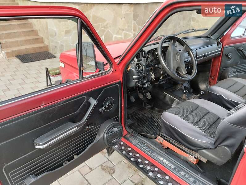 Внедорожник / Кроссовер ВАЗ / Lada 2121 Нива 1992 в Харькове