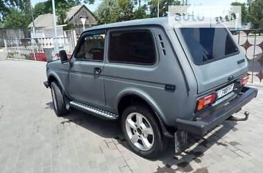 Внедорожник / Кроссовер ВАЗ / Lada 2121 Нива 1985 в Лубнах