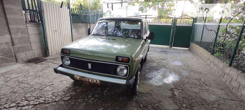 Внедорожник / Кроссовер ВАЗ / Lada 2121 Нива 1983 в Белгороде-Днестровском