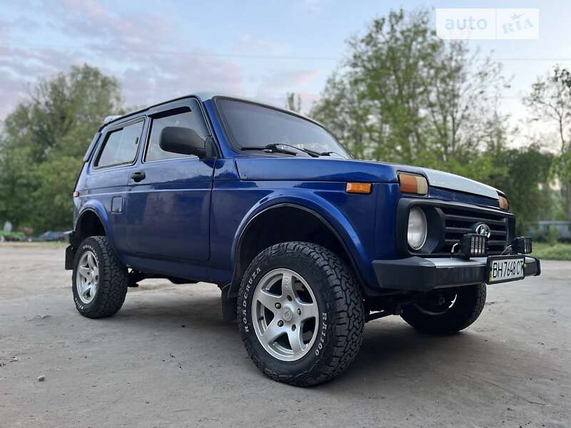 Внедорожник / Кроссовер ВАЗ / Lada 2121 Нива 1986 в Николаевке