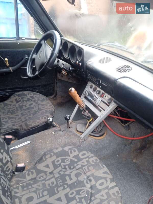 Позашляховик / Кросовер ВАЗ / Lada 2121 Нива 1988 в Сумах