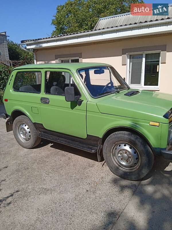 Внедорожник / Кроссовер ВАЗ / Lada 2121 Нива 1992 в Овидиополе