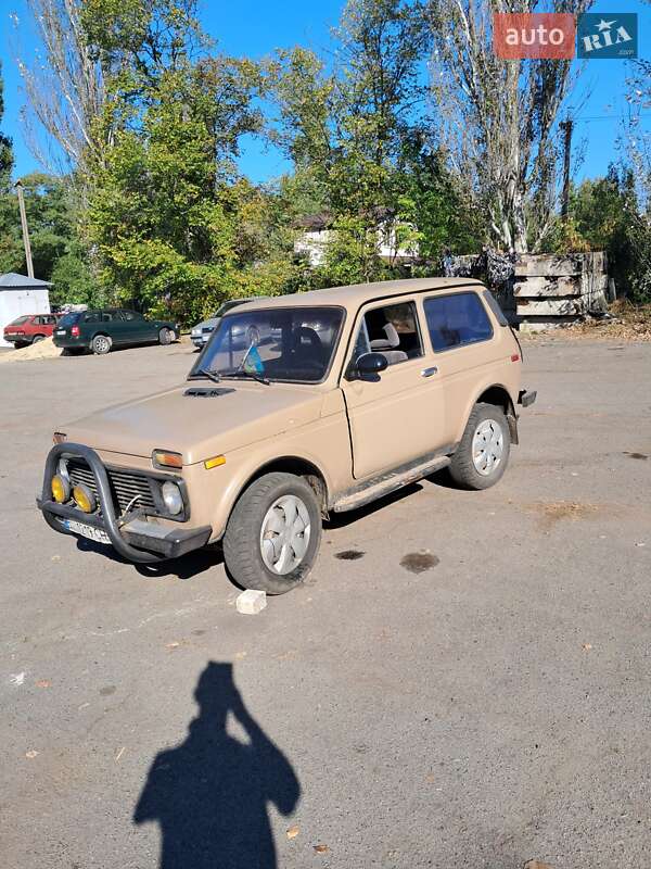 Позашляховик / Кросовер ВАЗ / Lada 2121 Нива 1988 в Дніпрі