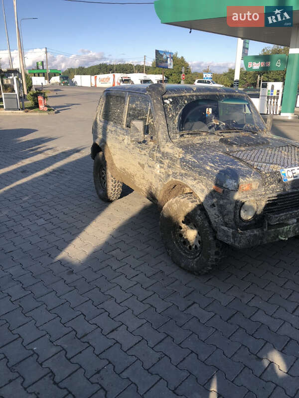 Внедорожник / Кроссовер ВАЗ / Lada 2121 Нива 1988 в Черновцах