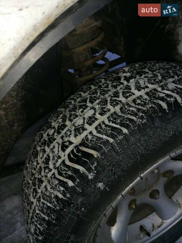 Внедорожник / Кроссовер ВАЗ / Lada 2121 Нива 1988 в Шостке фото 9 Внедорожник / Кроссовер ВАЗ / Lada 2121 Нива 1988 в Шостке