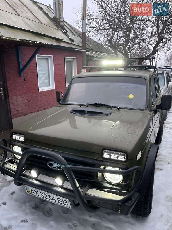 Внедорожник / Кроссовер ВАЗ / Lada 2121 Нива 1980 в Харькове фото 3 Внедорожник / Кроссовер ВАЗ / Lada 2121 Нива 1980 в Харькове