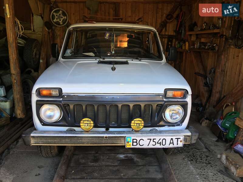 Позашляховик / Кросовер ВАЗ / Lada 2121 Нива 1992 в Славському