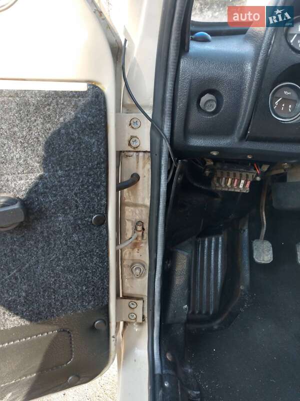 Внедорожник / Кроссовер ВАЗ / Lada 2121 Нива 1987 в Рожище фото 10 Внедорожник / Кроссовер ВАЗ / Lada 2121 Нива 1987 в Рожище