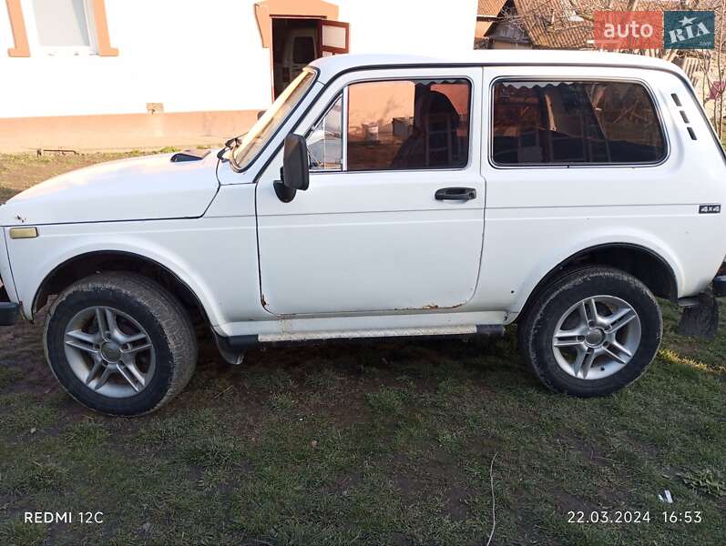 Внедорожник / Кроссовер ВАЗ / Lada 2121 Нива 1987 в Кельменцах