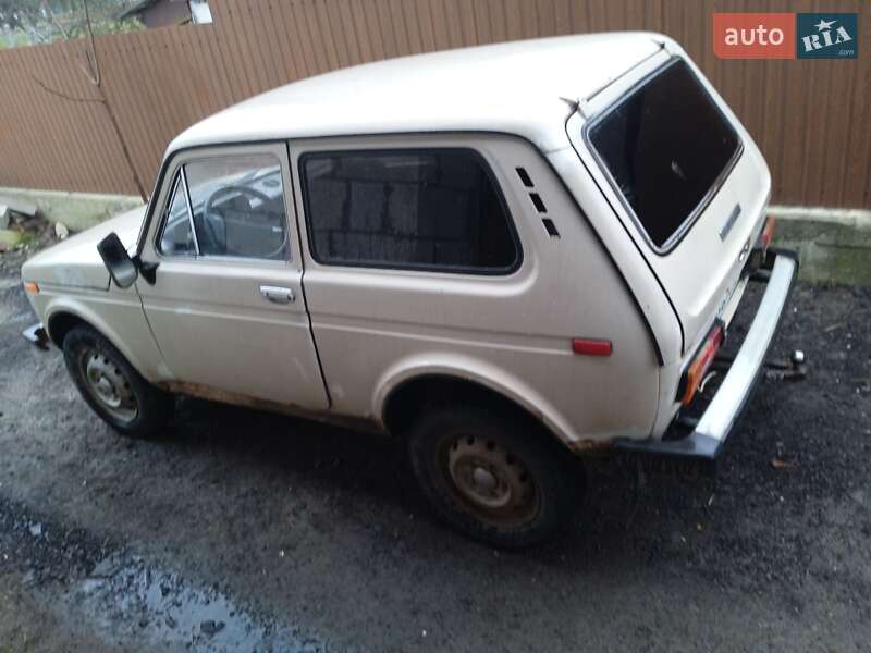 Внедорожник / Кроссовер ВАЗ / Lada 2121 Нива 1984 в Ровно фото 5 Внедорожник / Кроссовер ВАЗ / Lada 2121 Нива 1984 в Ровно