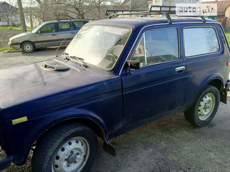 Внедорожник / Кроссовер ВАЗ / Lada 2121 Нива 1990 в Тростянце