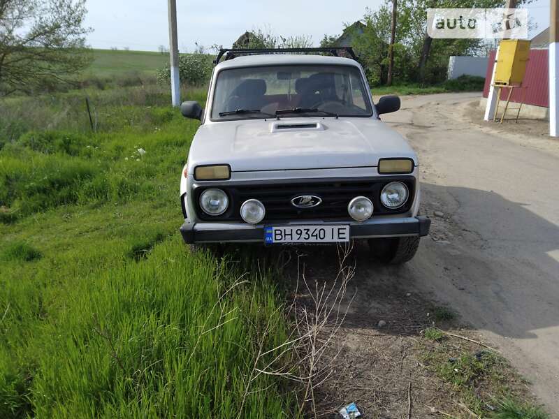 Позашляховик / Кросовер ВАЗ / Lada 2121 Нива 1992 в Ізмаїлі