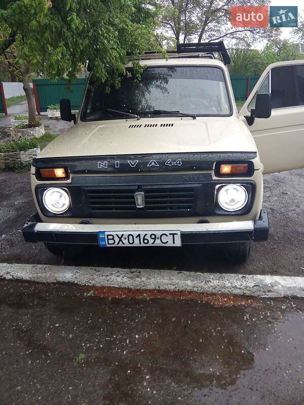 Позашляховик / Кросовер ВАЗ / Lada 2121 Нива 1981 в Івано-Франківську