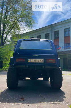 Позашляховик / Кросовер ВАЗ / Lada 2121 Нива 1988 в Дніпрі