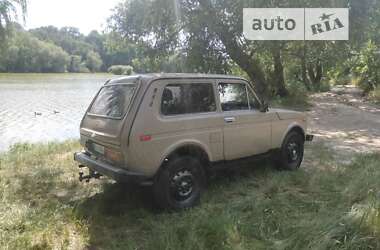 Позашляховик / Кросовер ВАЗ / Lada 2121 Нива 1985 в Умані