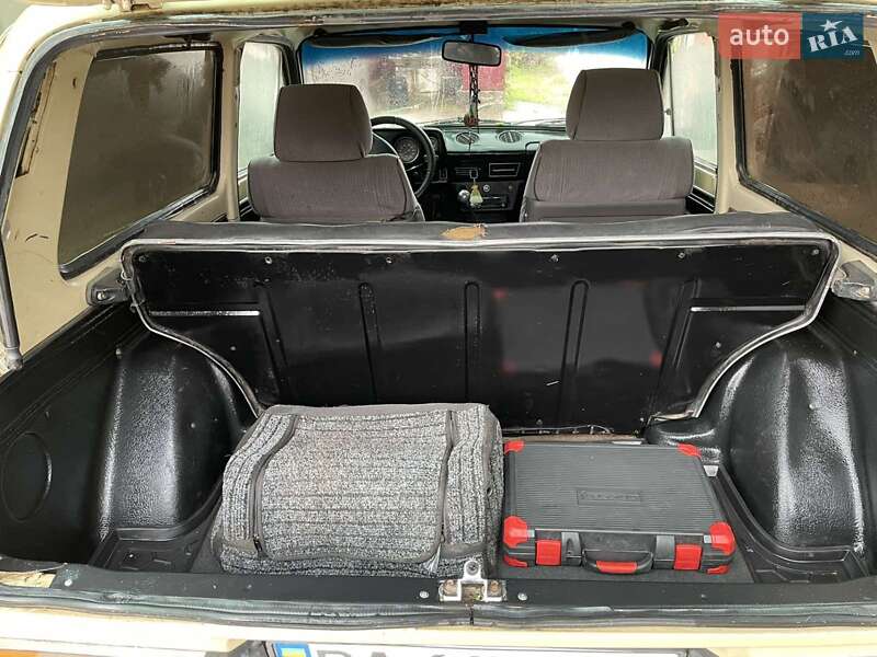 Позашляховик / Кросовер ВАЗ / Lada 2121 Нива 1981 в Дніпрі