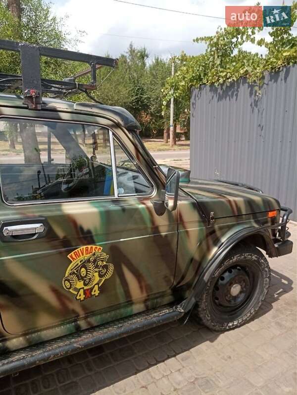 Внедорожник / Кроссовер ВАЗ / Lada 2121 Нива 1982 в Кривом Роге фото 5 Внедорожник / Кроссовер ВАЗ / Lada 2121 Нива 1982 в Кривом Роге