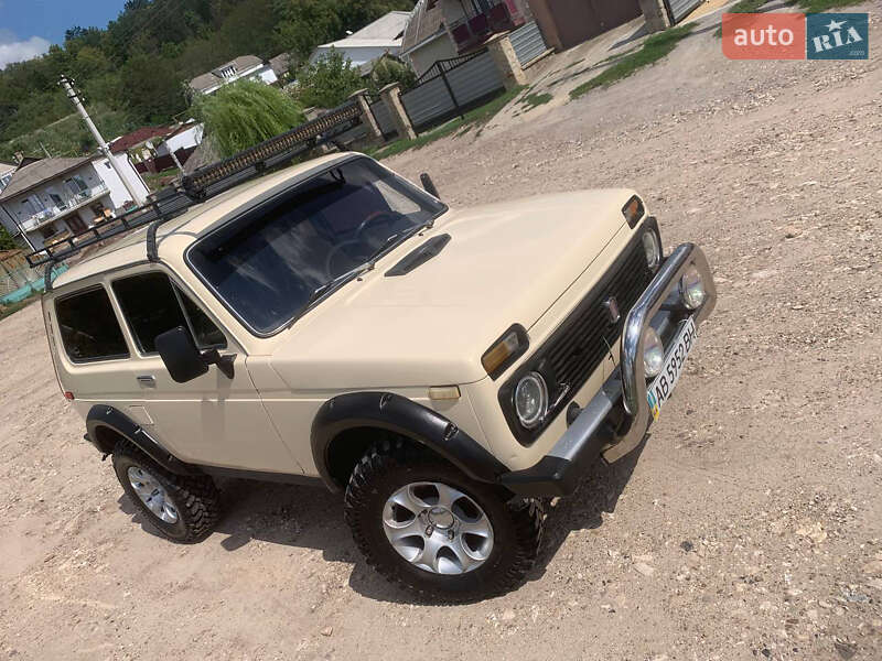 Внедорожник / Кроссовер ВАЗ / Lada 2121 Нива 1988 в Могилев-Подольске фото 11 Внедорожник / Кроссовер ВАЗ / Lada 2121 Нива 1988 в Могилев-Подольске