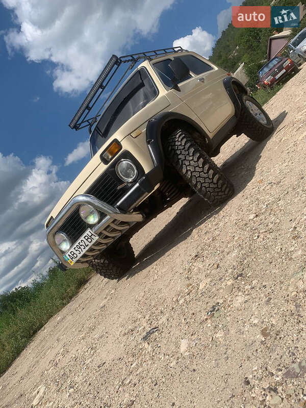 Внедорожник / Кроссовер ВАЗ / Lada 2121 Нива 1988 в Могилев-Подольске фото 24 Внедорожник / Кроссовер ВАЗ / Lada 2121 Нива 1988 в Могилев-Подольске