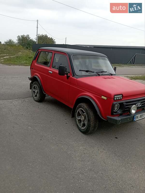 Позашляховик / Кросовер ВАЗ / Lada 2121 Нива 1985 в Рівному фото 4 Позашляховик / Кросовер ВАЗ / Lada 2121 Нива 1985 в Рівному