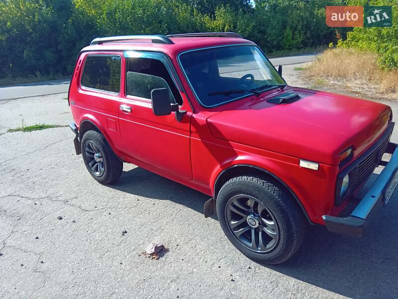 Внедорожник / Кроссовер ВАЗ / Lada 2121 Нива 1989 в Вознесенске