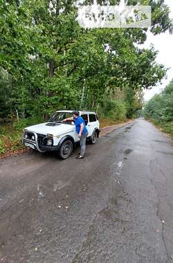 Внедорожник / Кроссовер ВАЗ / Lada 2121 Нива 1987 в Сарнах