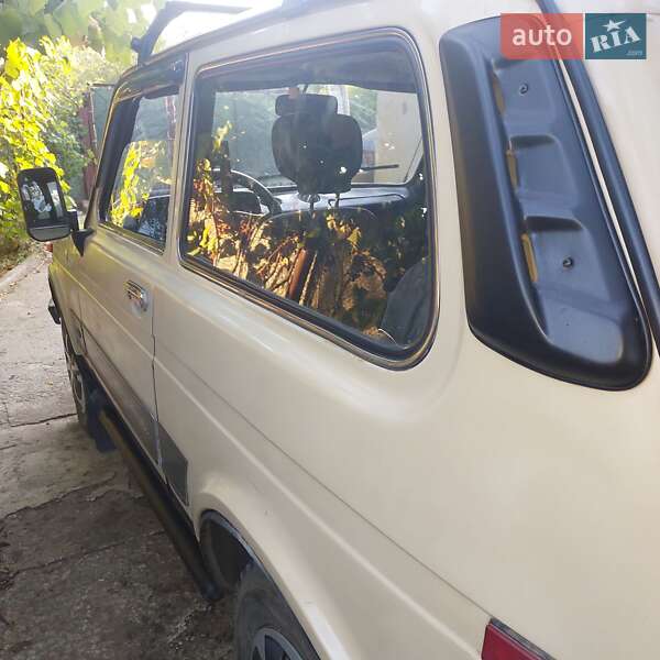 Позашляховик / Кросовер ВАЗ / Lada 2121 Нива 1989 в Рогані