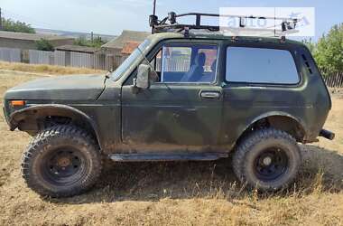 Позашляховик / Кросовер ВАЗ / Lada 2121 Нива 1981 в Дружківці