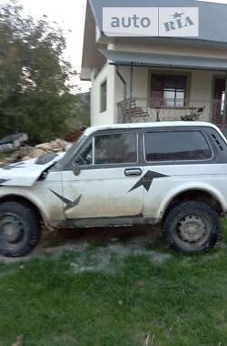 Позашляховик / Кросовер ВАЗ / Lada 2121 Нива 1985 в Івано-Франківську