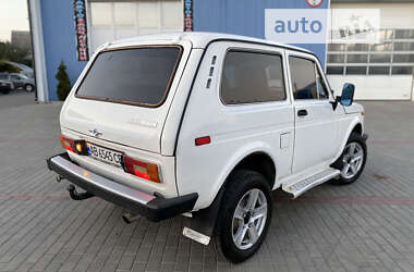 Позашляховик / Кросовер ВАЗ / Lada 2121 Нива 1988 в Жмеринці