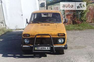 Позашляховик / Кросовер ВАЗ / Lada 2121 Нива 1982 в Тернополі