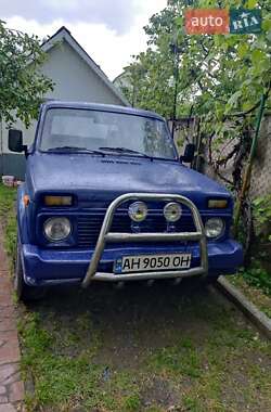 Хэтчбек ВАЗ / Lada 2121 Нива 1984 в Киеве