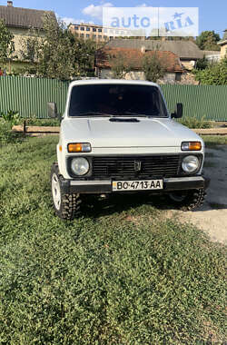 Внедорожник / Кроссовер ВАЗ / Lada 2121 Нива 1980 в Бучаче