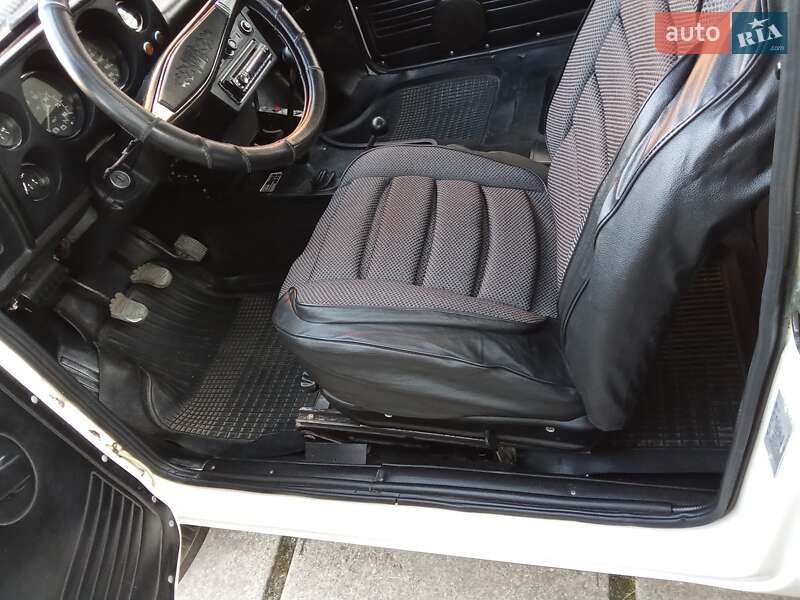 Внедорожник / Кроссовер ВАЗ / Lada 2121 Нива 1991 в Кропивницком фото 11 Внедорожник / Кроссовер ВАЗ / Lada 2121 Нива 1991 в Кропивницком