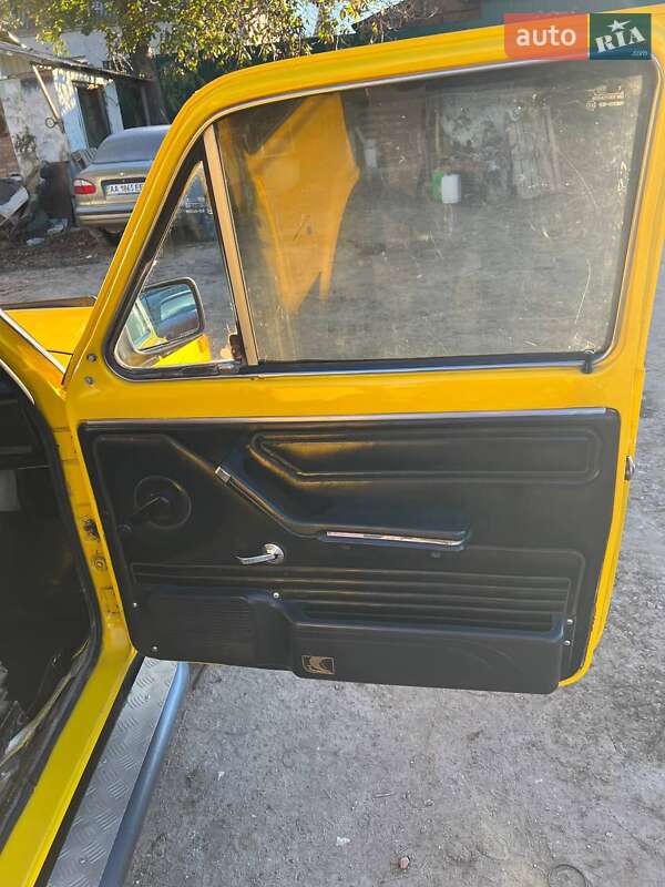 Внедорожник / Кроссовер ВАЗ / Lada 2121 Нива 1984 в Баре