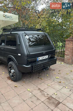 Внедорожник / Кроссовер ВАЗ / Lada 2121 Нива 1985 в Одессе