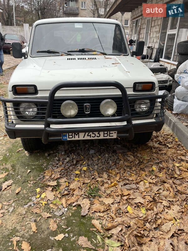 Позашляховик / Кросовер ВАЗ / Lada 2121 Нива 1986 в Шостці