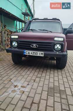 Позашляховик / Кросовер ВАЗ / Lada 2121 Нива 1986 в Хусті