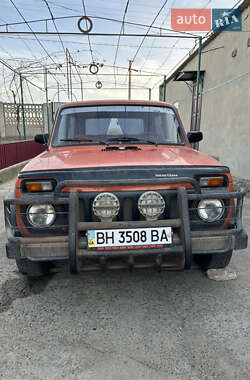 Позашляховик / Кросовер ВАЗ / Lada 2121 Нива 1986 в Великій Михайлівці