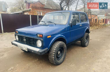 Позашляховик / Кросовер ВАЗ / Lada 2121 Нива 1984 в Сумах