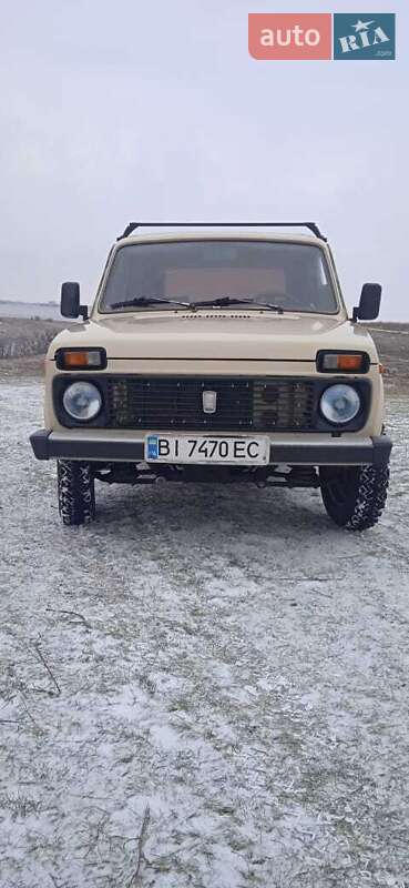 Позашляховик / Кросовер ВАЗ / Lada 2121 Нива 1986 в Чорнухах
