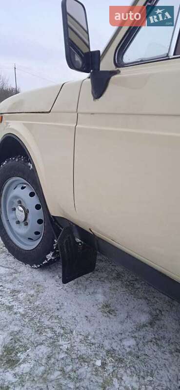 Позашляховик / Кросовер ВАЗ / Lada 2121 Нива 1986 в Чорнухах