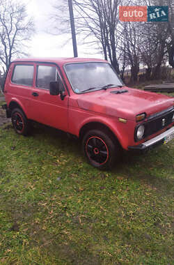 Позашляховик / Кросовер ВАЗ / Lada 2121 Нива 1987 в Кременці