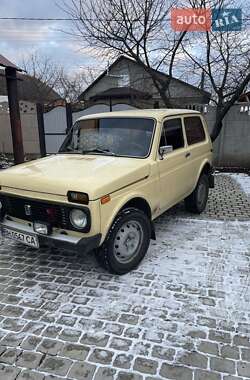 Позашляховик / Кросовер ВАЗ / Lada 2121 Нива 1986 в Сумах