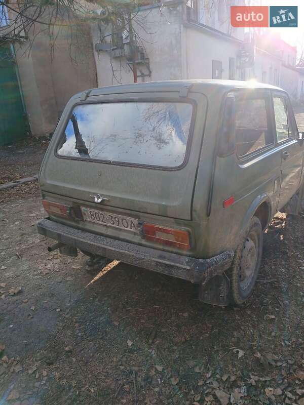 Внедорожник / Кроссовер ВАЗ 2121 Нива 1984 в 